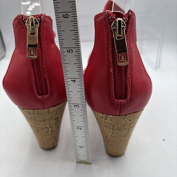Liz Claiborne Rockelle Red Stretch Wedge Sandals 9M Comfy Chic Back Zip - Picture 6 of 9
